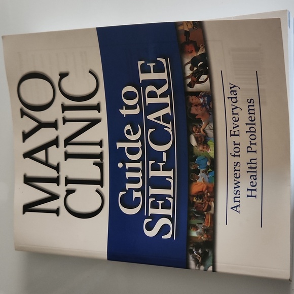 Mayo Clinic Other - Free W/Purchase - Mayo Clinic Guide to Self Care 4E - 2003 - Paperback